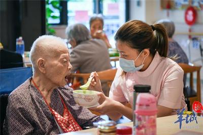 廣東 織密關(guān)愛網(wǎng)絡(luò)，2023年底前基本建立特殊困難老年人探訪關(guān)愛服務(wù)機(jī)制